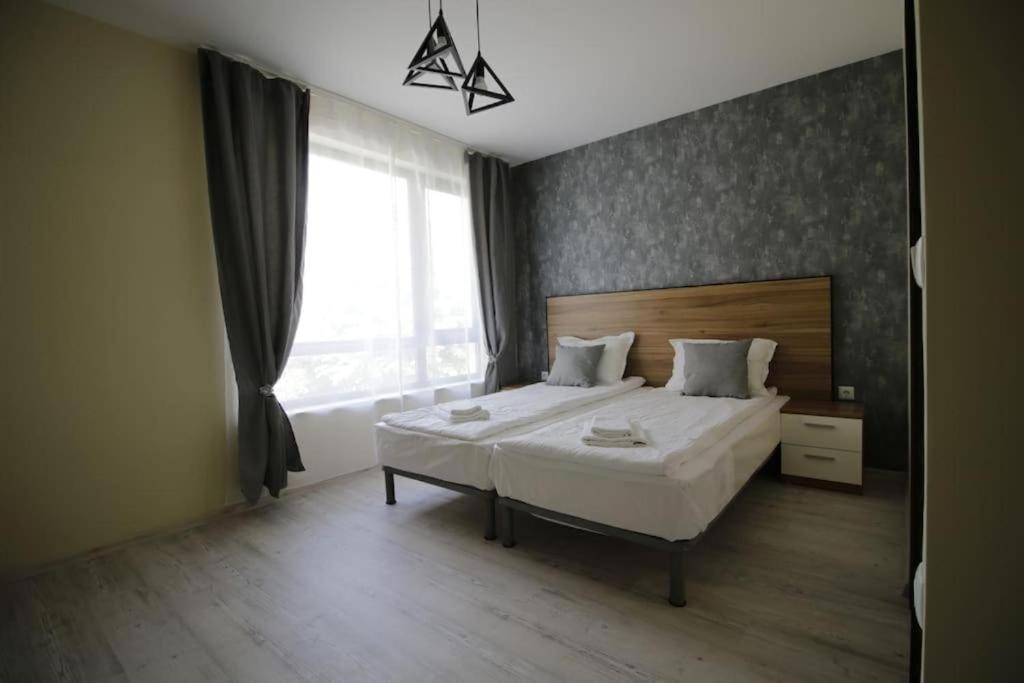 La Familia Apartments Βάρνα Εξωτερικό φωτογραφία