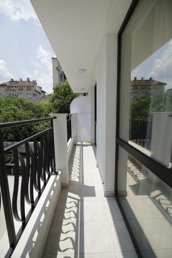 La Familia Apartments Βάρνα Εξωτερικό φωτογραφία