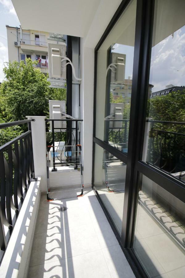 La Familia Apartments Βάρνα Εξωτερικό φωτογραφία