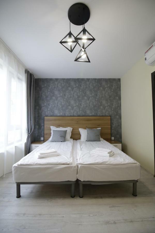 La Familia Apartments Βάρνα Εξωτερικό φωτογραφία